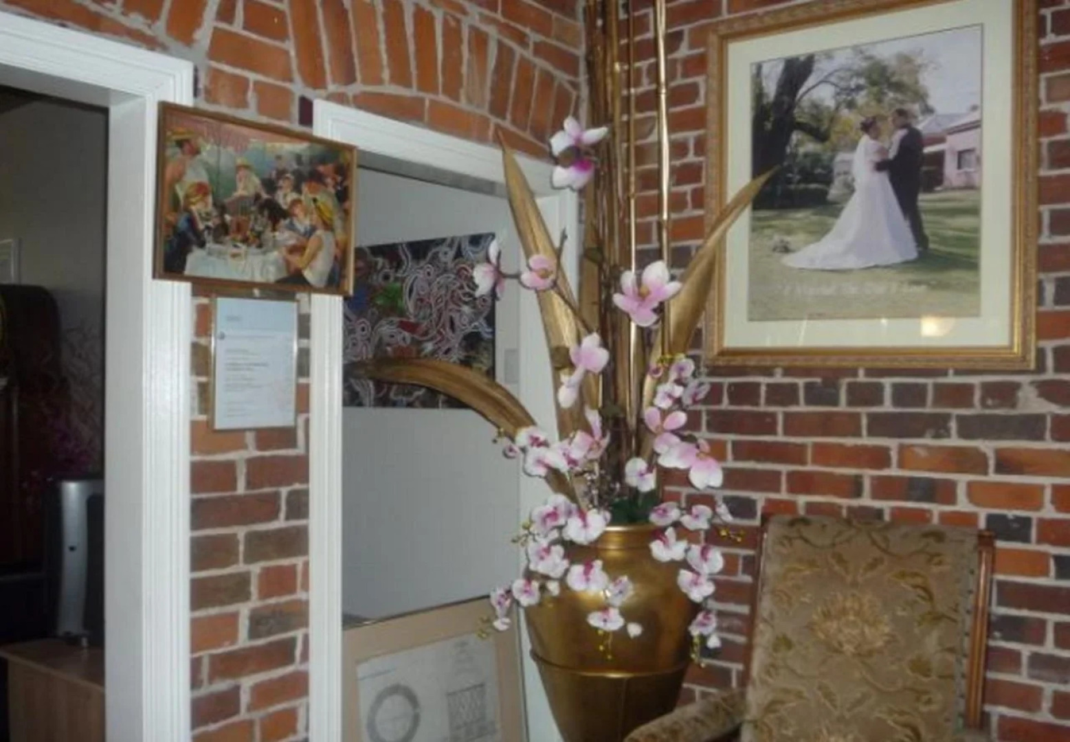 The Swan Valley Hotel