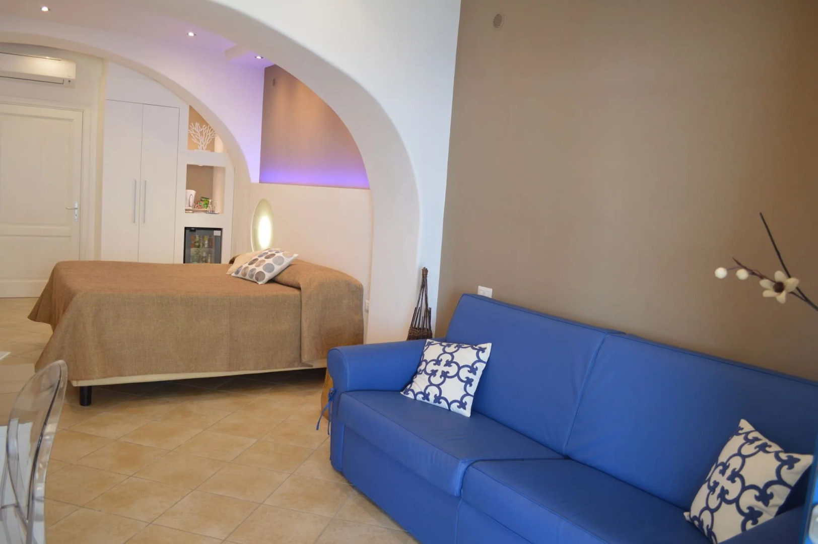 A Alera Room and Breakfast