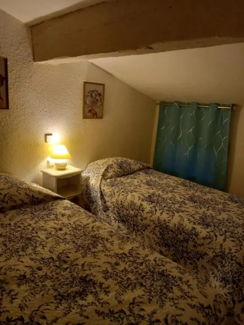 L'OCCITANE appartement climatisé centre ville wifi netflix inclus