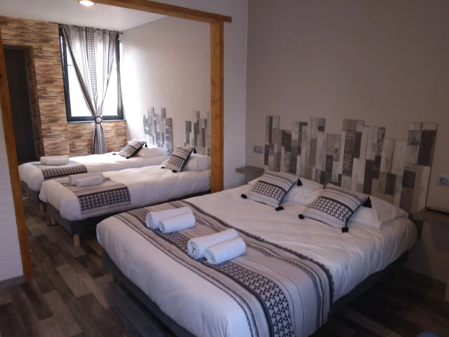 Hôtel Restaurant LES VOYAGEURS