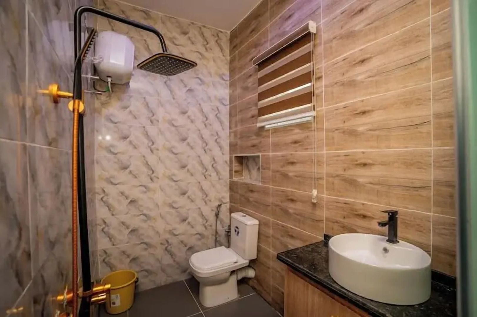 Trendy Hotel and Suites