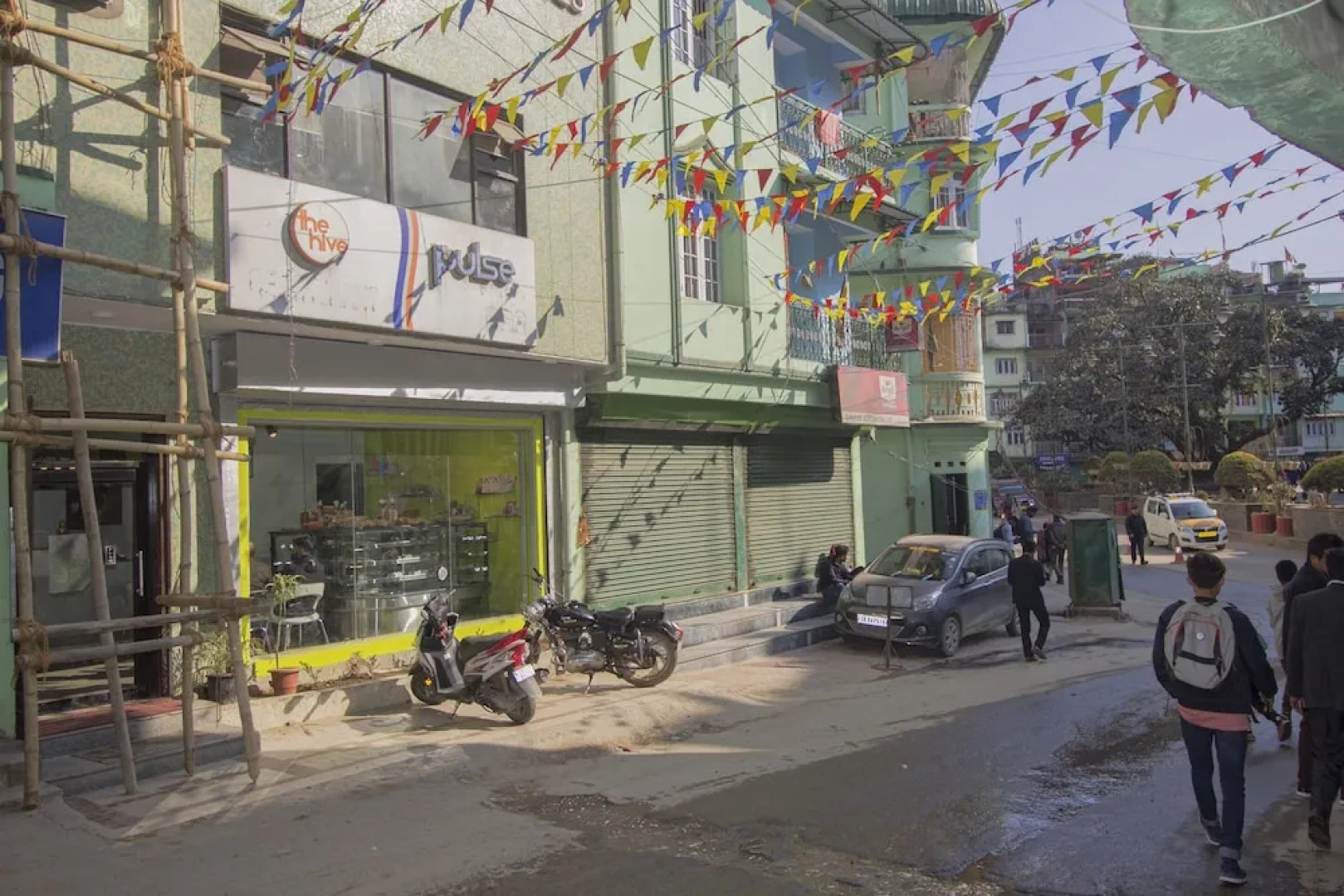 OYO 28171 Kava Suites