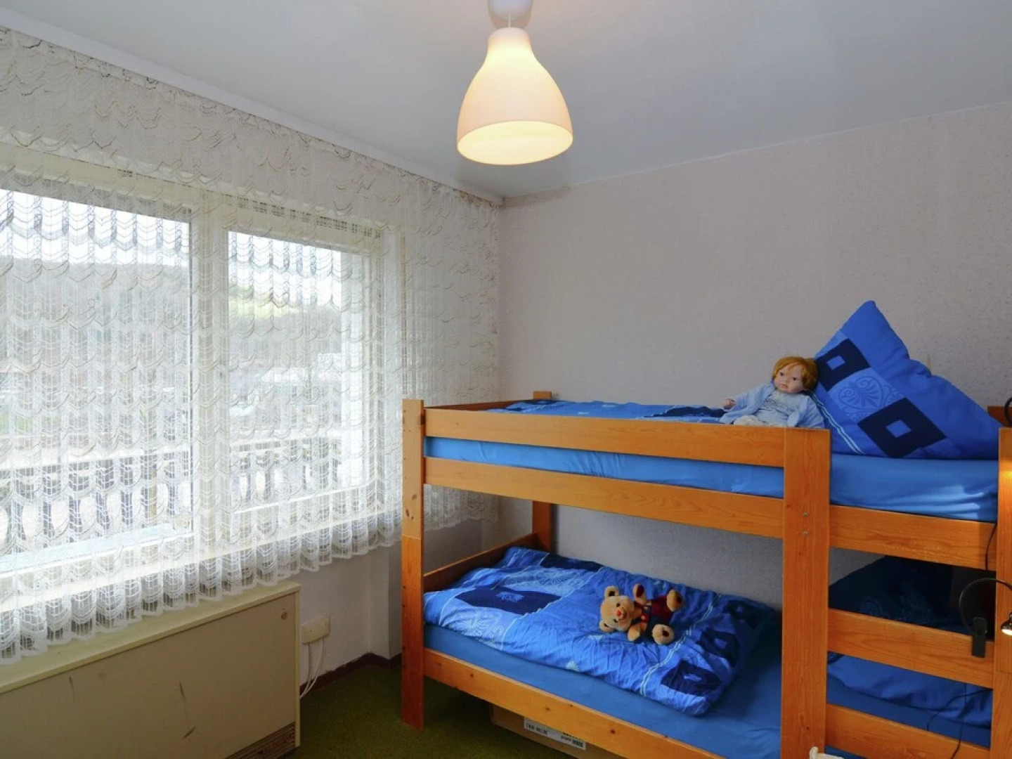 Large Apartment on the Diemelsee With Fireplace and Balcony