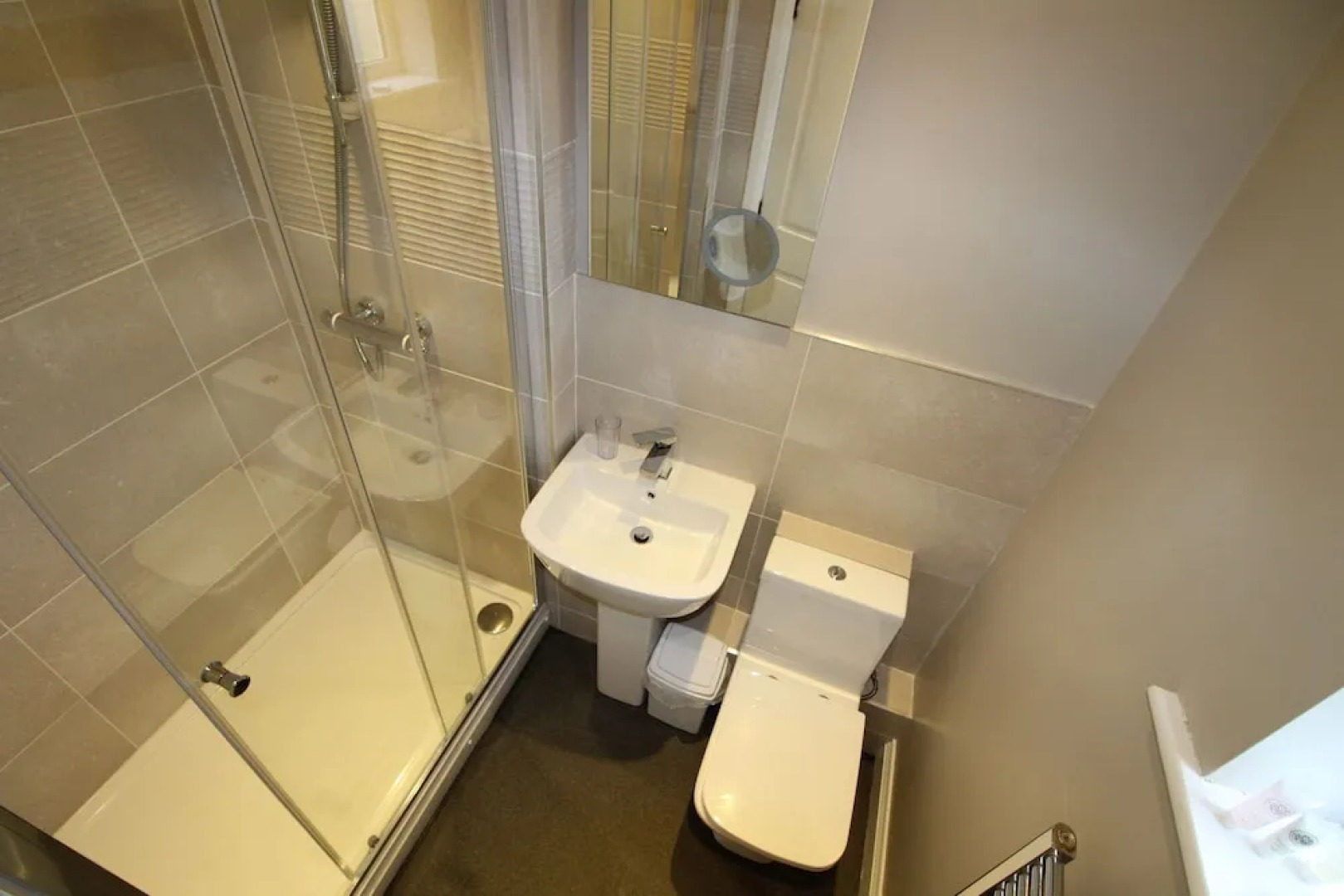 Plawsworth Aparthotel