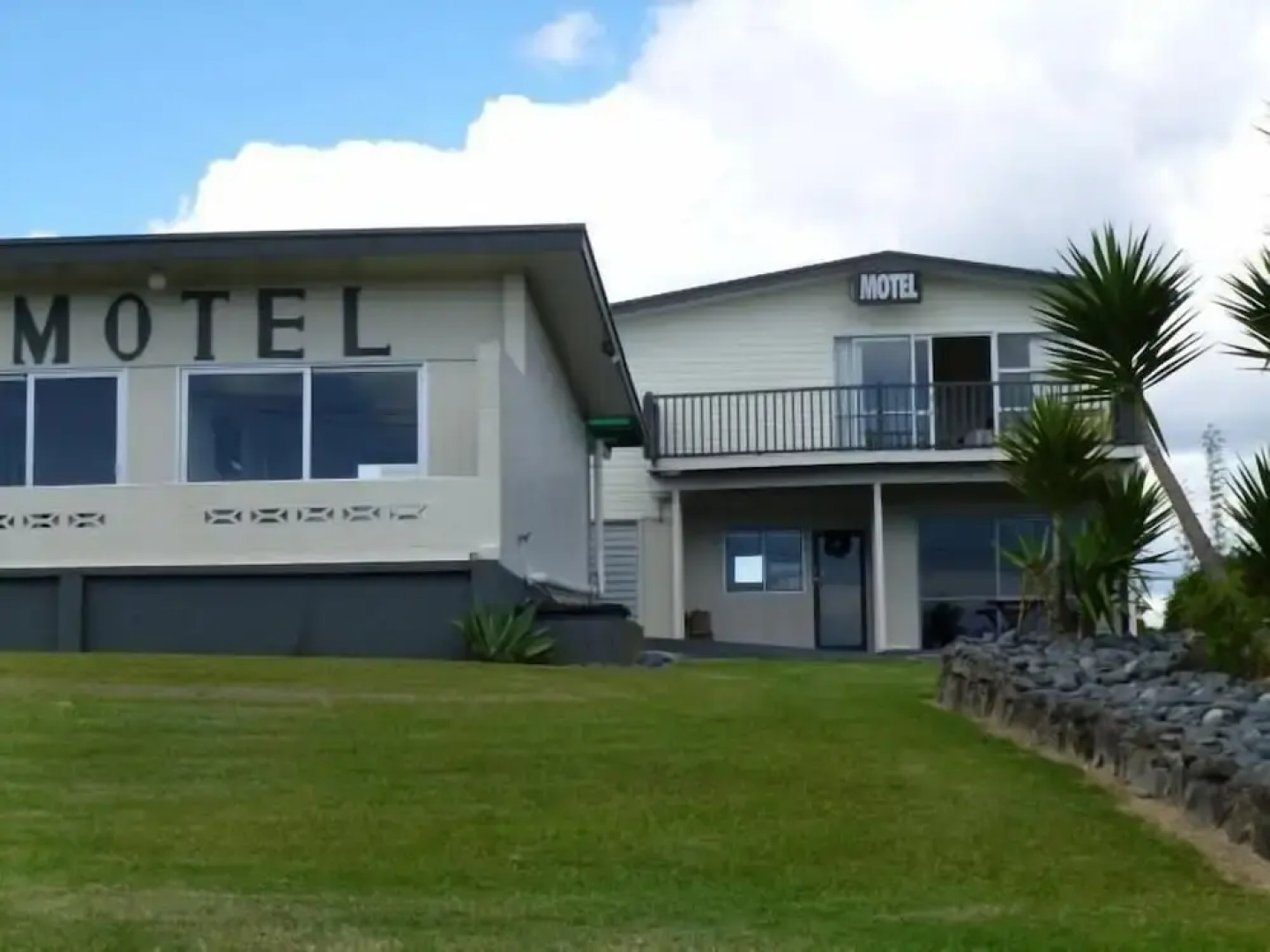 Ranui Lodge Motel