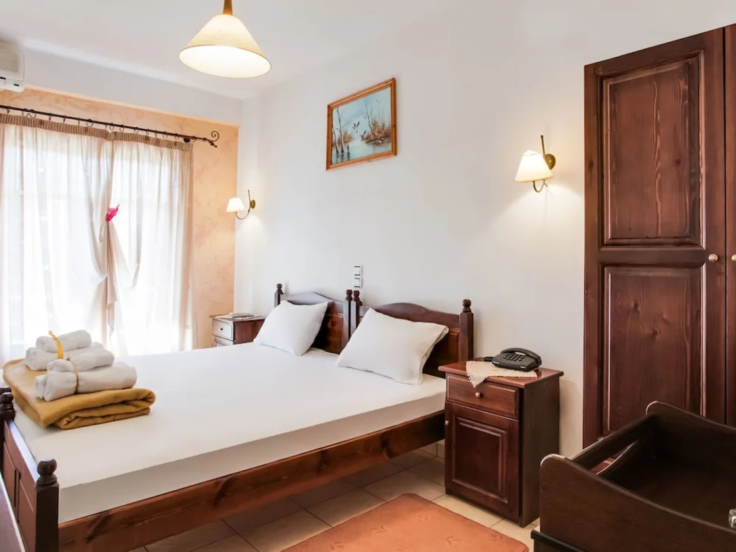 Homely Holiday Home in Stournareika With Terrace