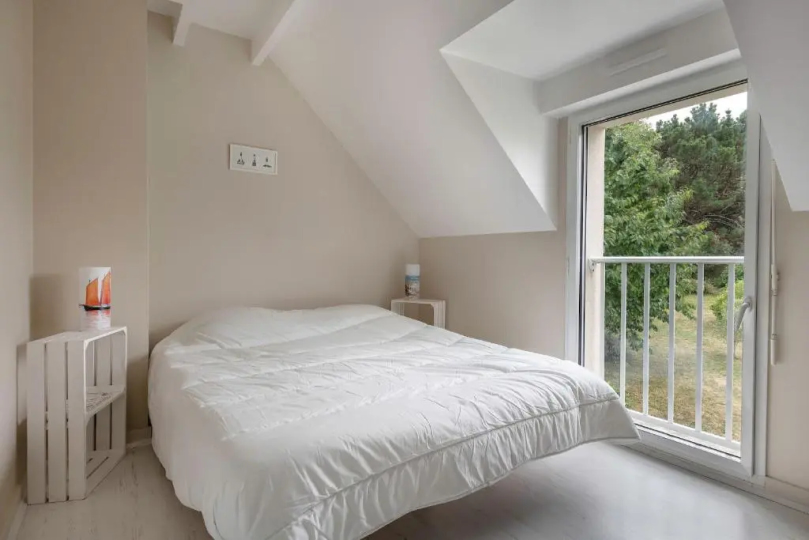 Maison familiale avec un grand jardin a Arzon