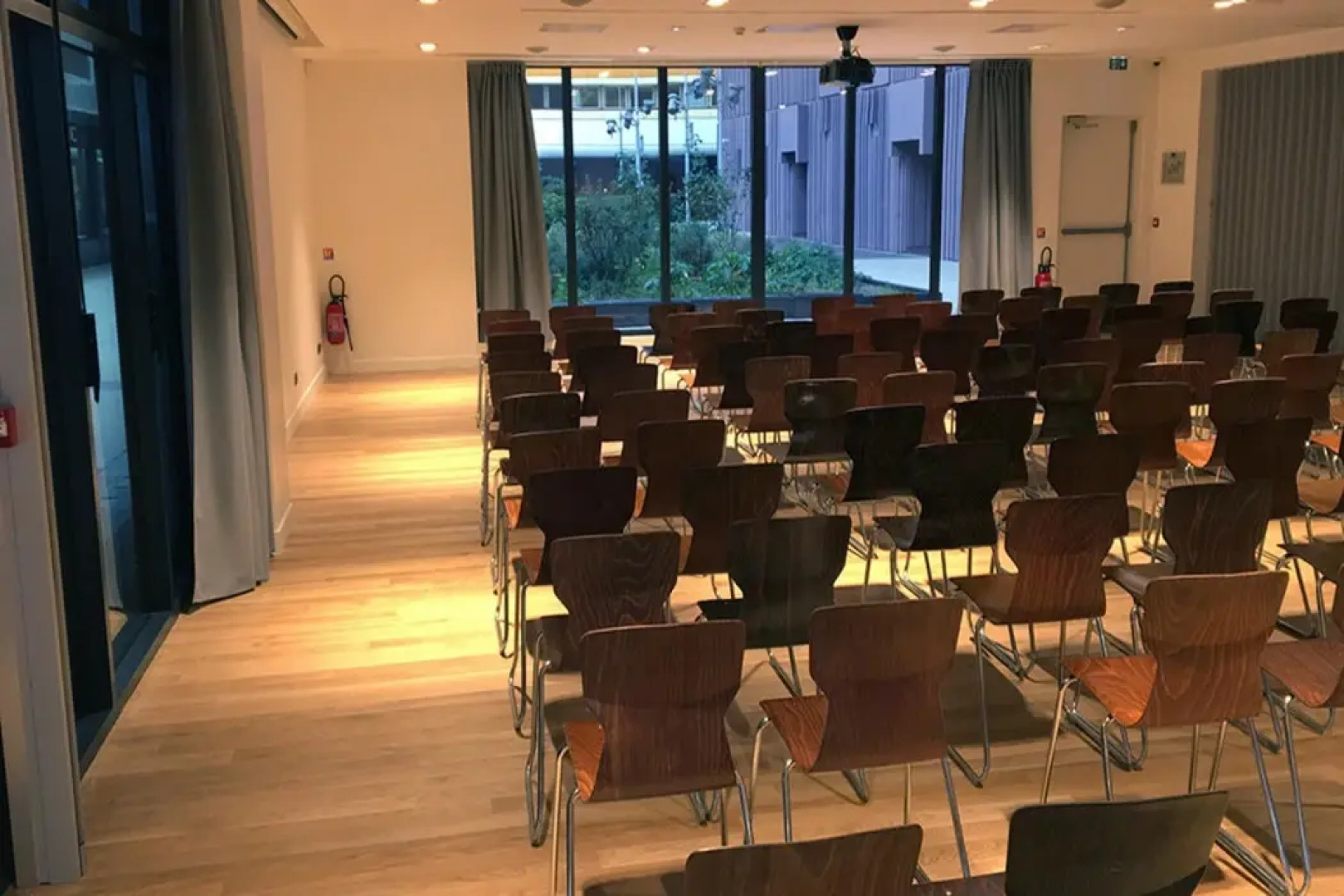 Yooma Urban Lodge Tour Eiffel