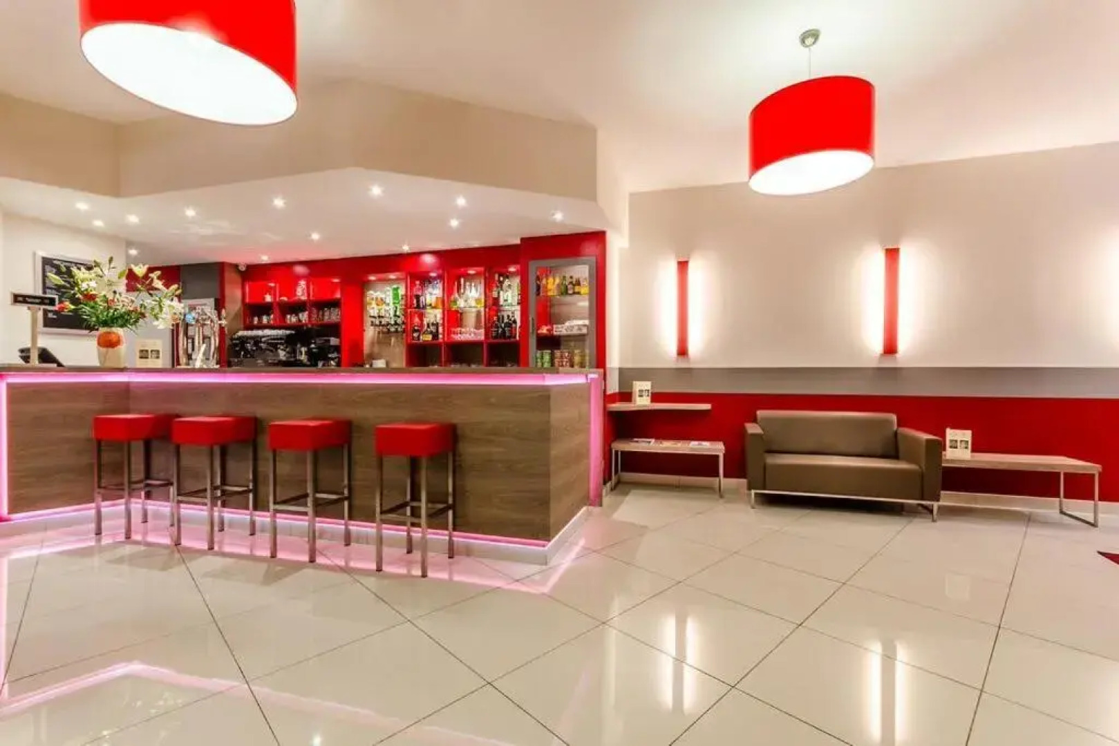 Hotel Saint Louis De France