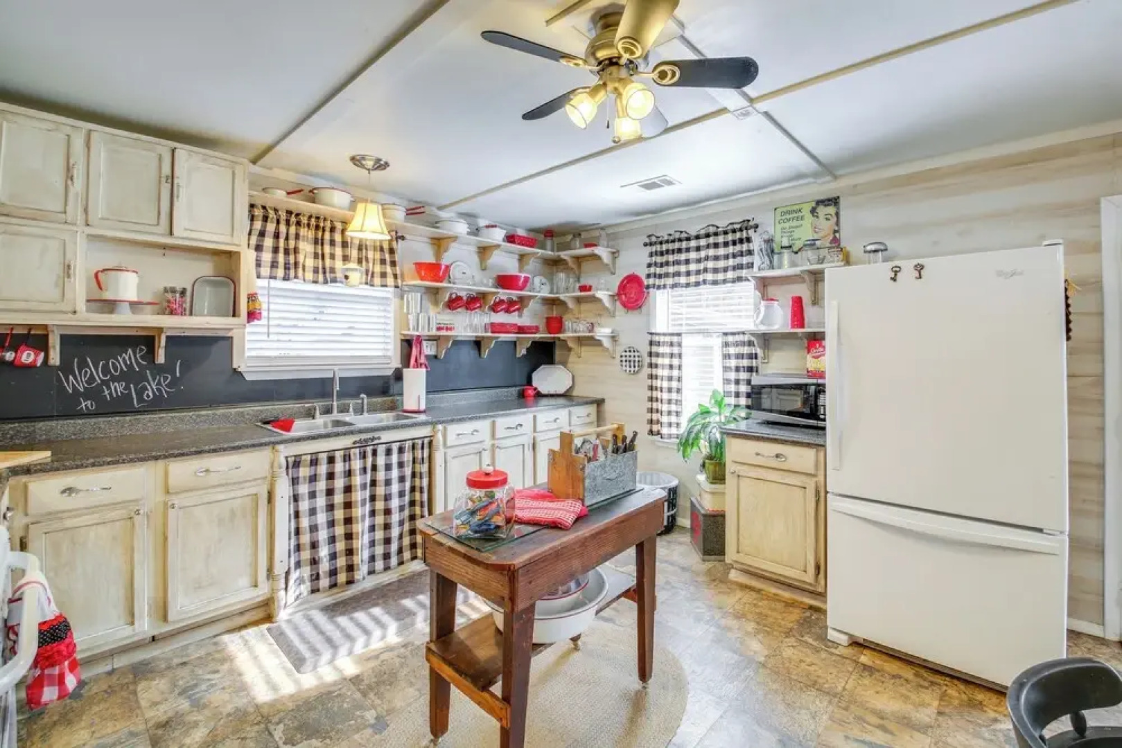 Home w/ Ouachita River & Lake Hamilton Access