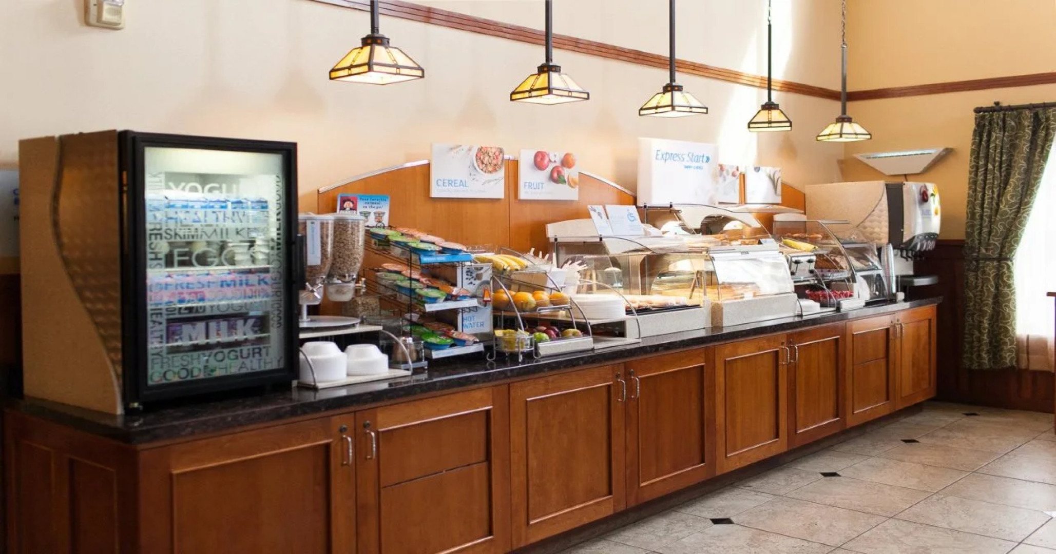 Holiday Inn Express and Suites Turlock by IHG