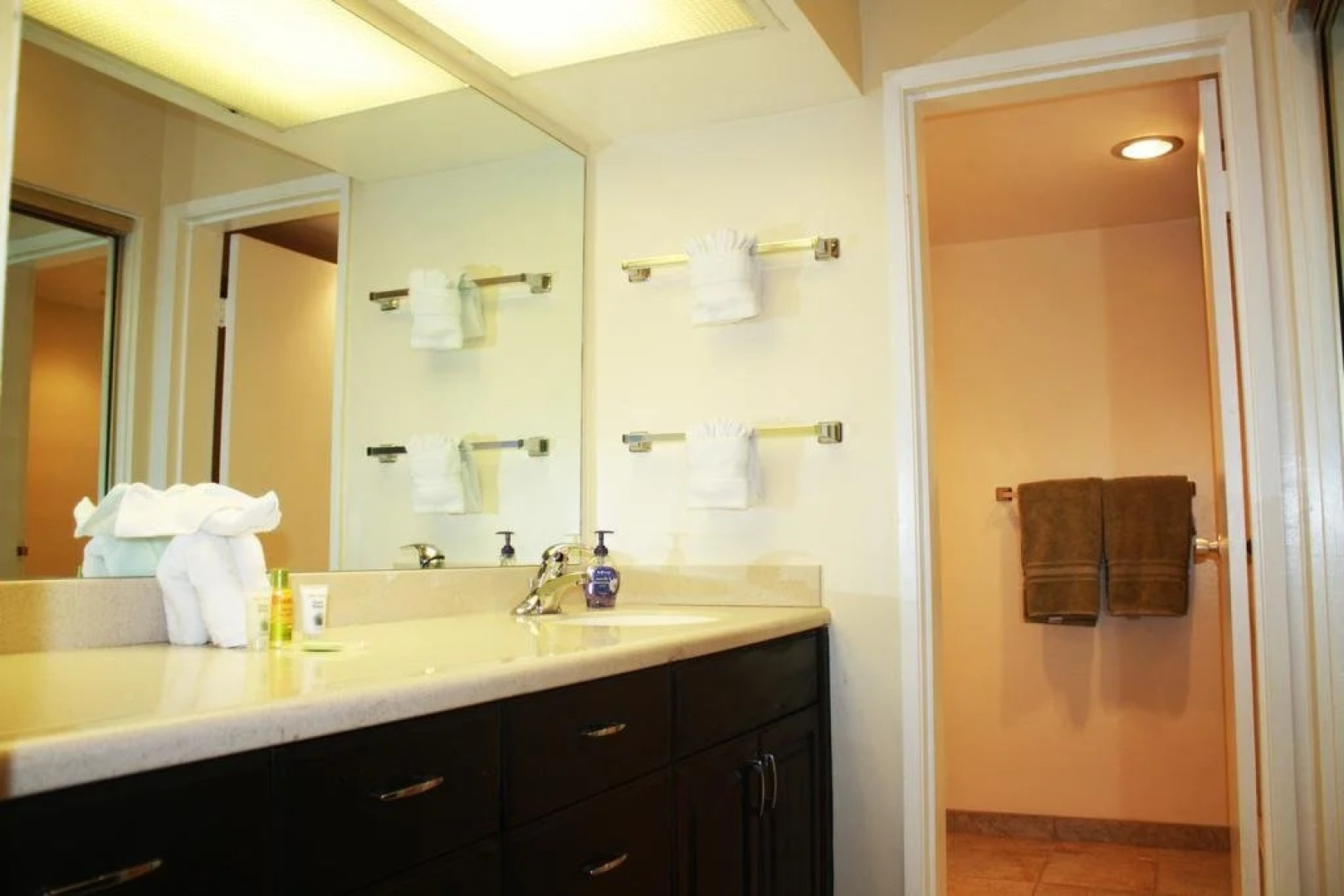 International Hotel and Suites