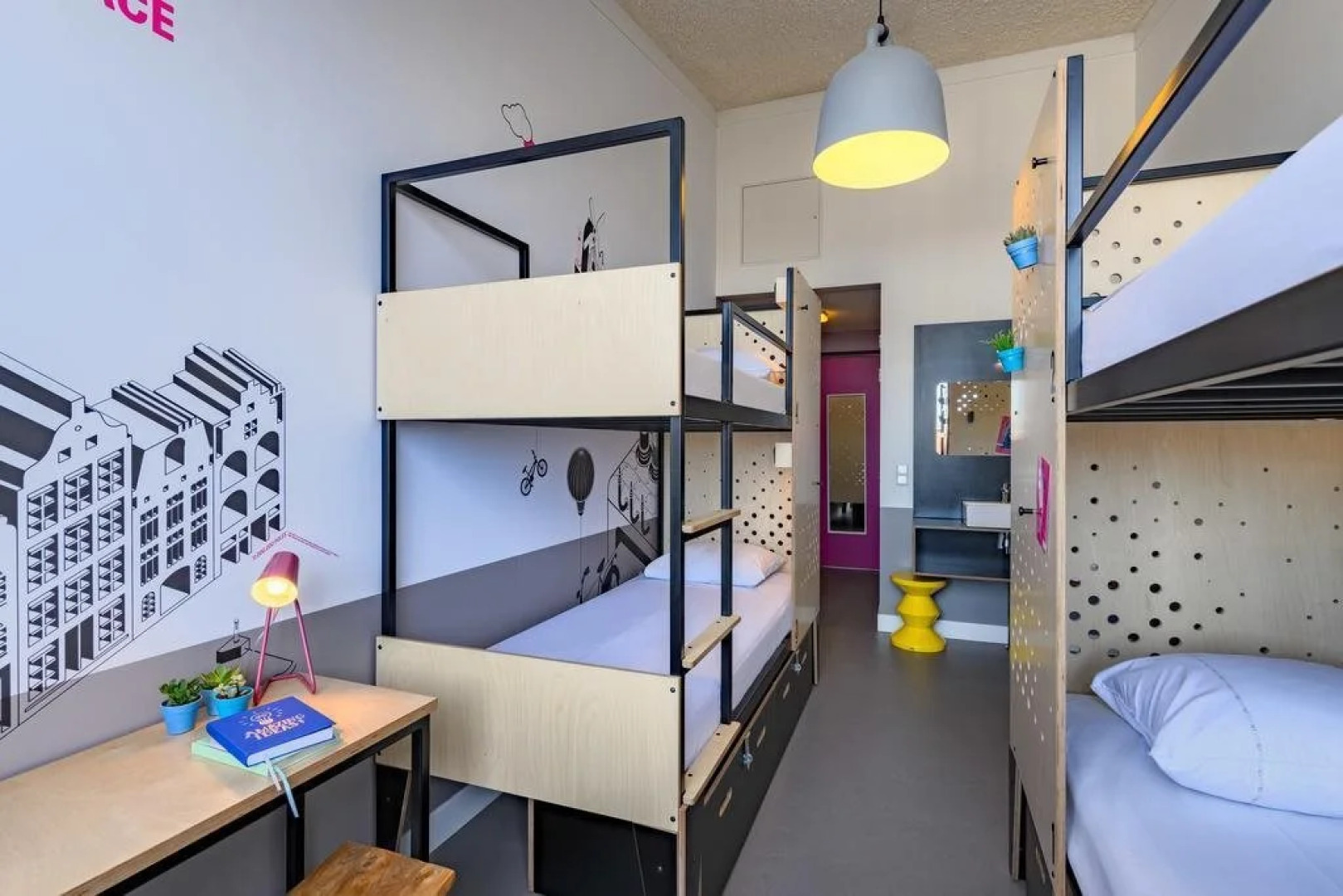 Stayokay Amsterdam Oost - Hostel