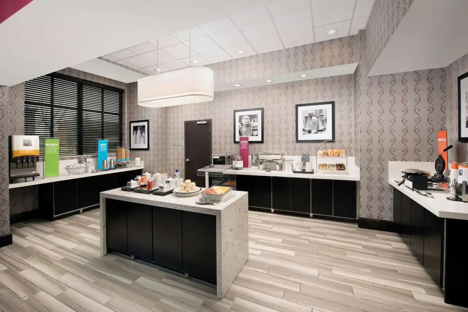 Hampton Inn Huntsville/Village of Providence