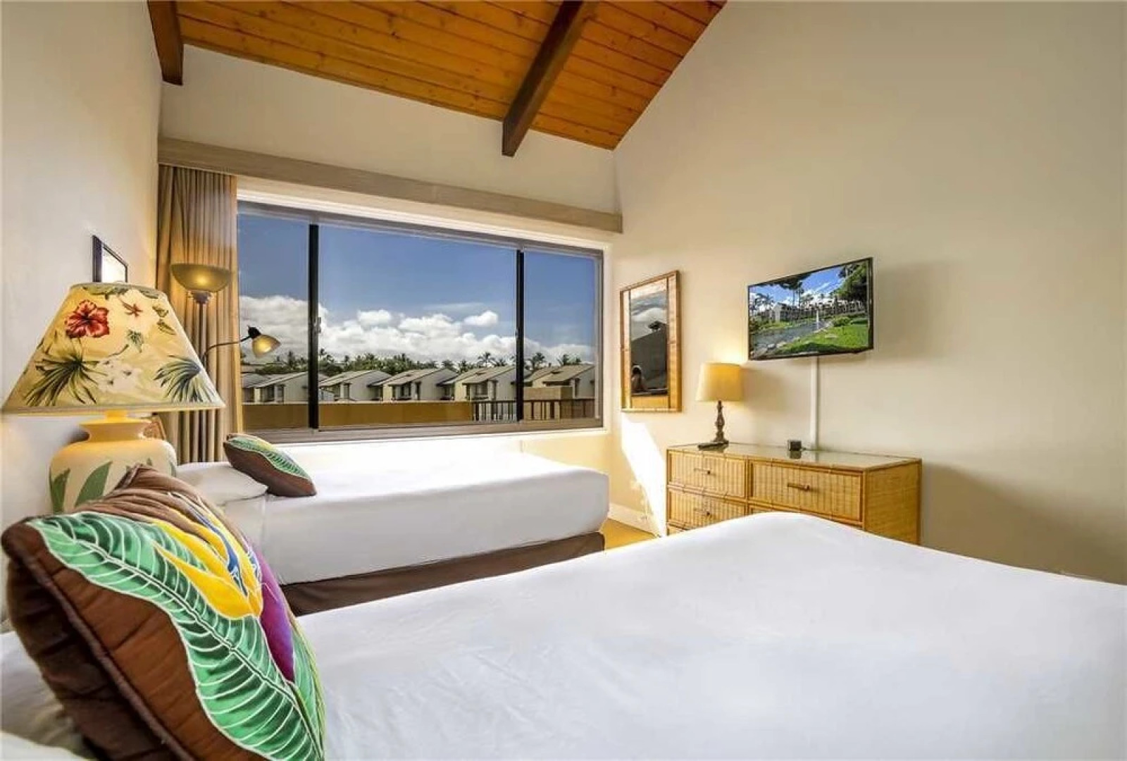 Kamaole Sands 10-407 - 2 Br Condo