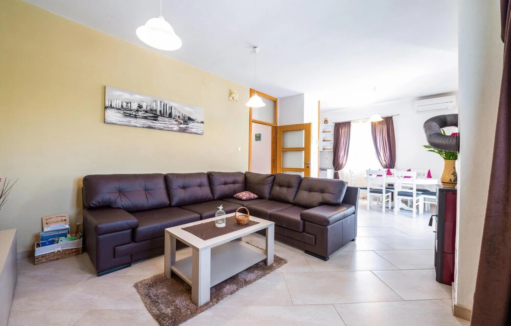Nice Home in Zaton With Wifi and 3 Bedrooms