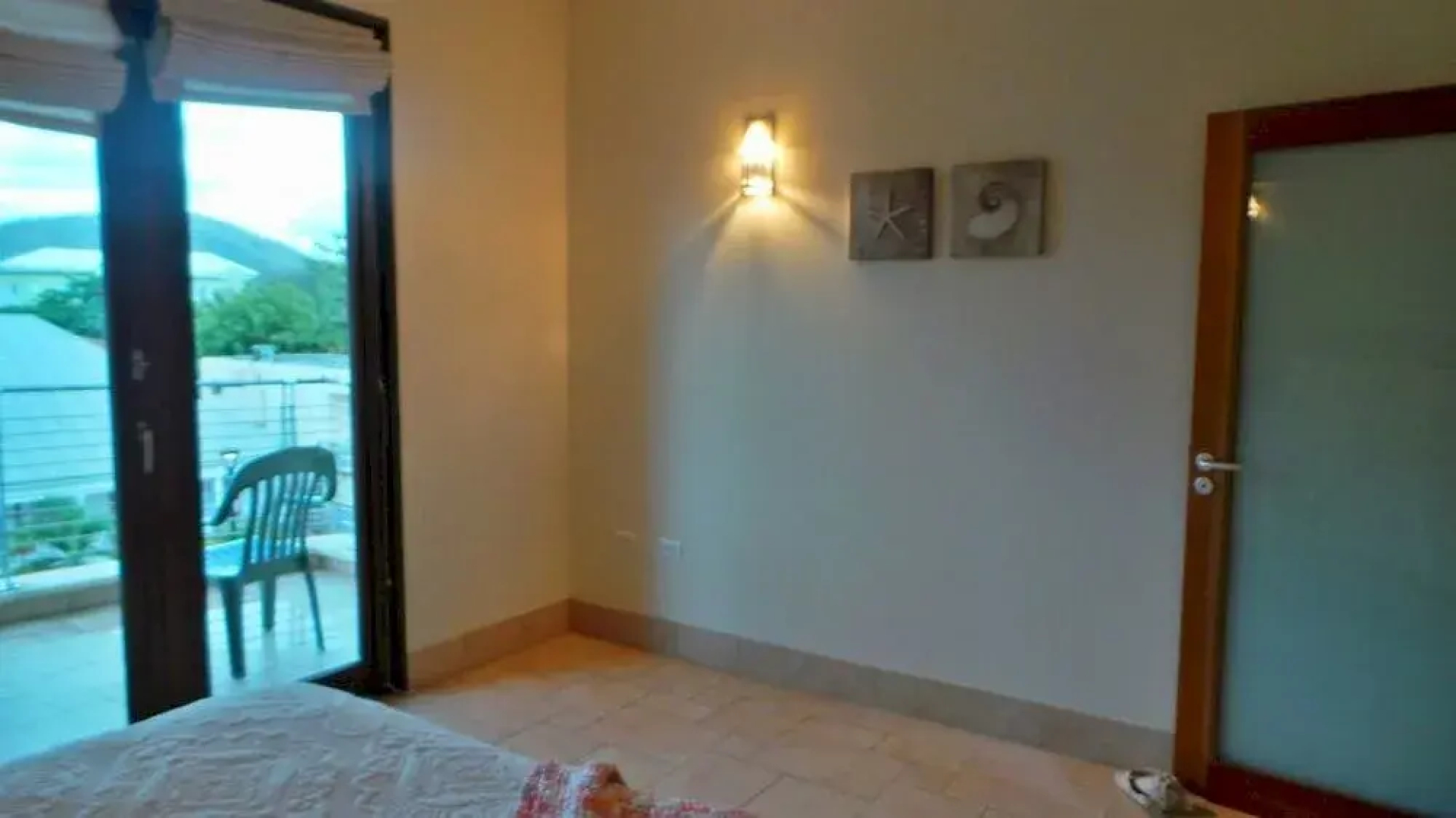 Ocean's Luxury 2 Bedroom Suites