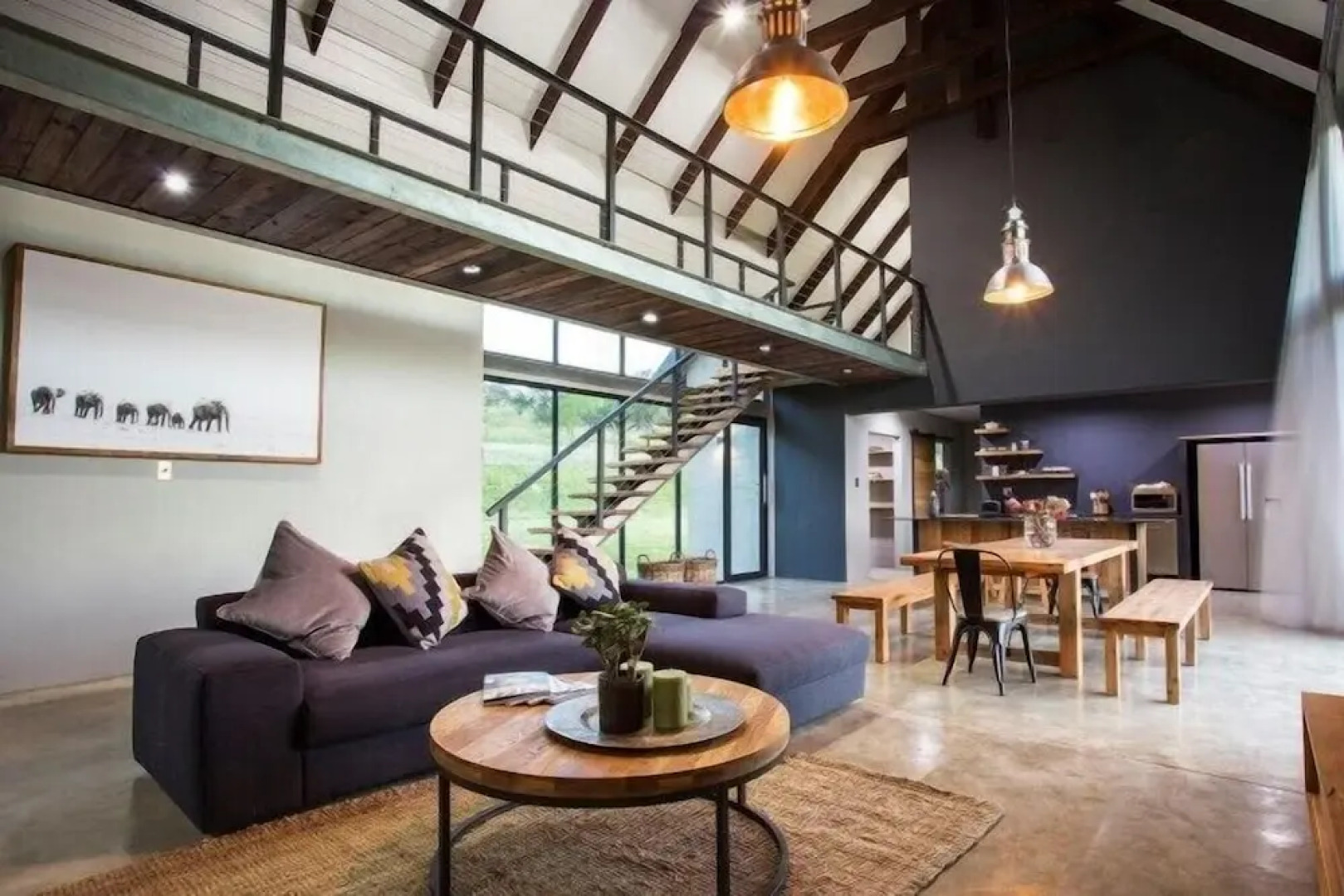 Mount High Luxury Country Lodge