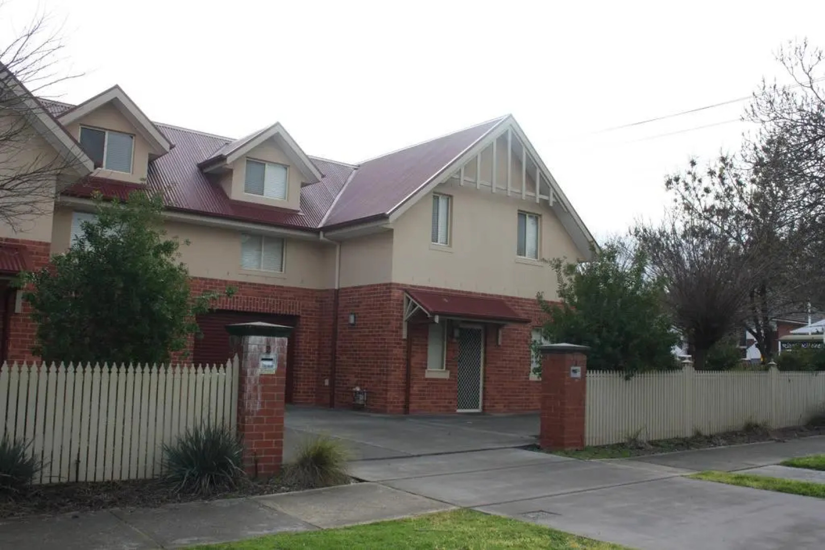 Albury Suites - Schubach Street