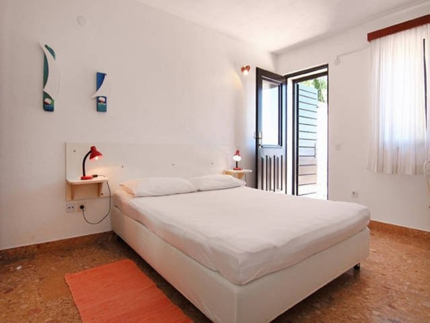 Studio apartment Mat - in a cosy stone house: SA1 Bol, Island Brac