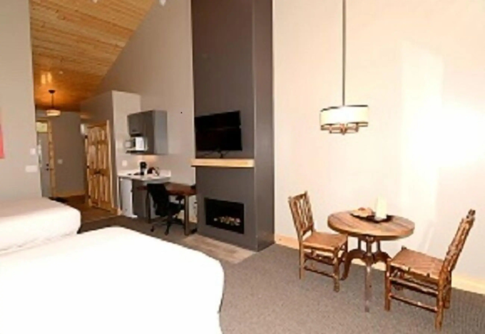 Lakeside Lodge Resort & Marina