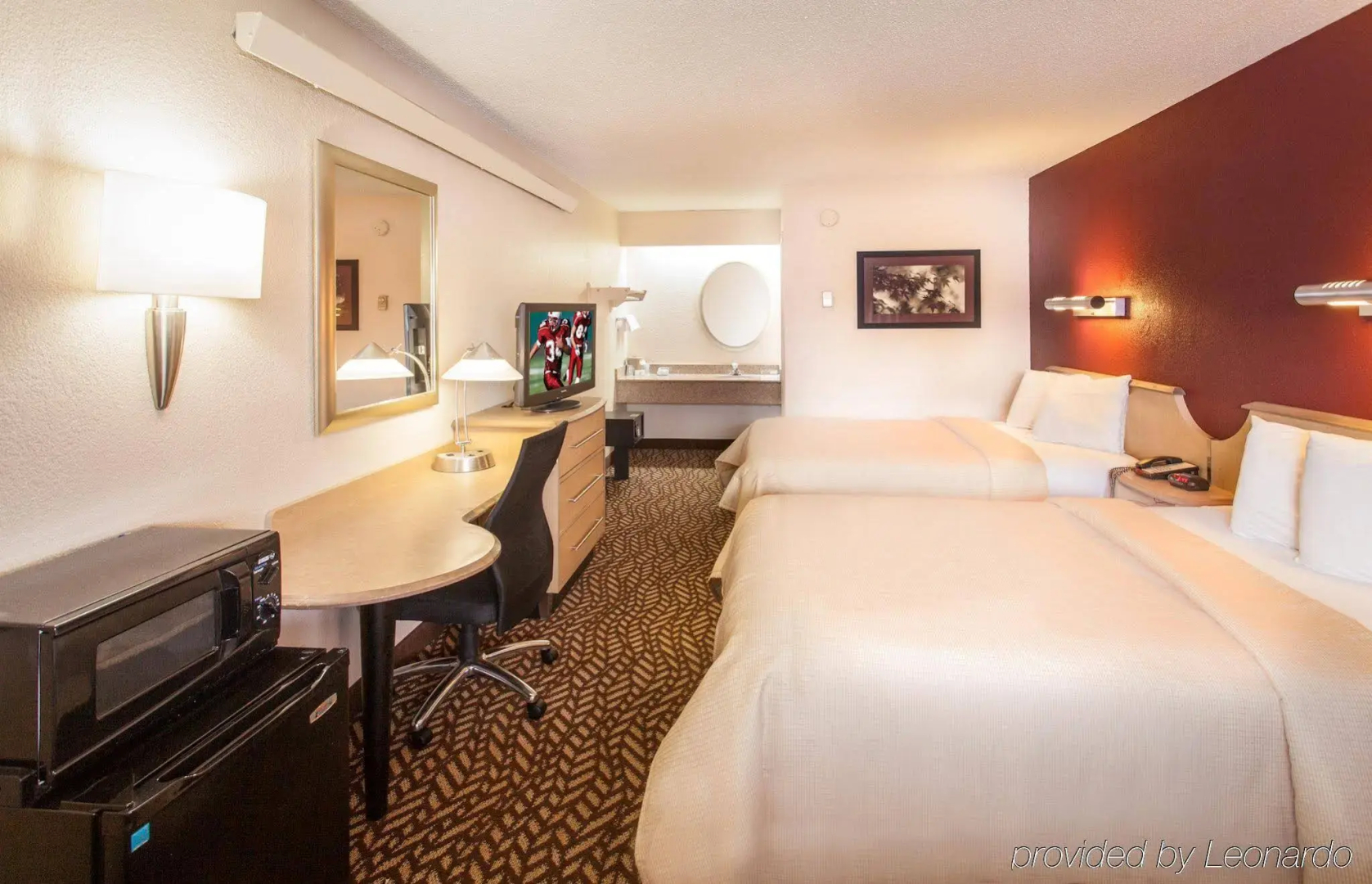 Red Roof Inn Detroit - Royal Oak/ Madison Heights