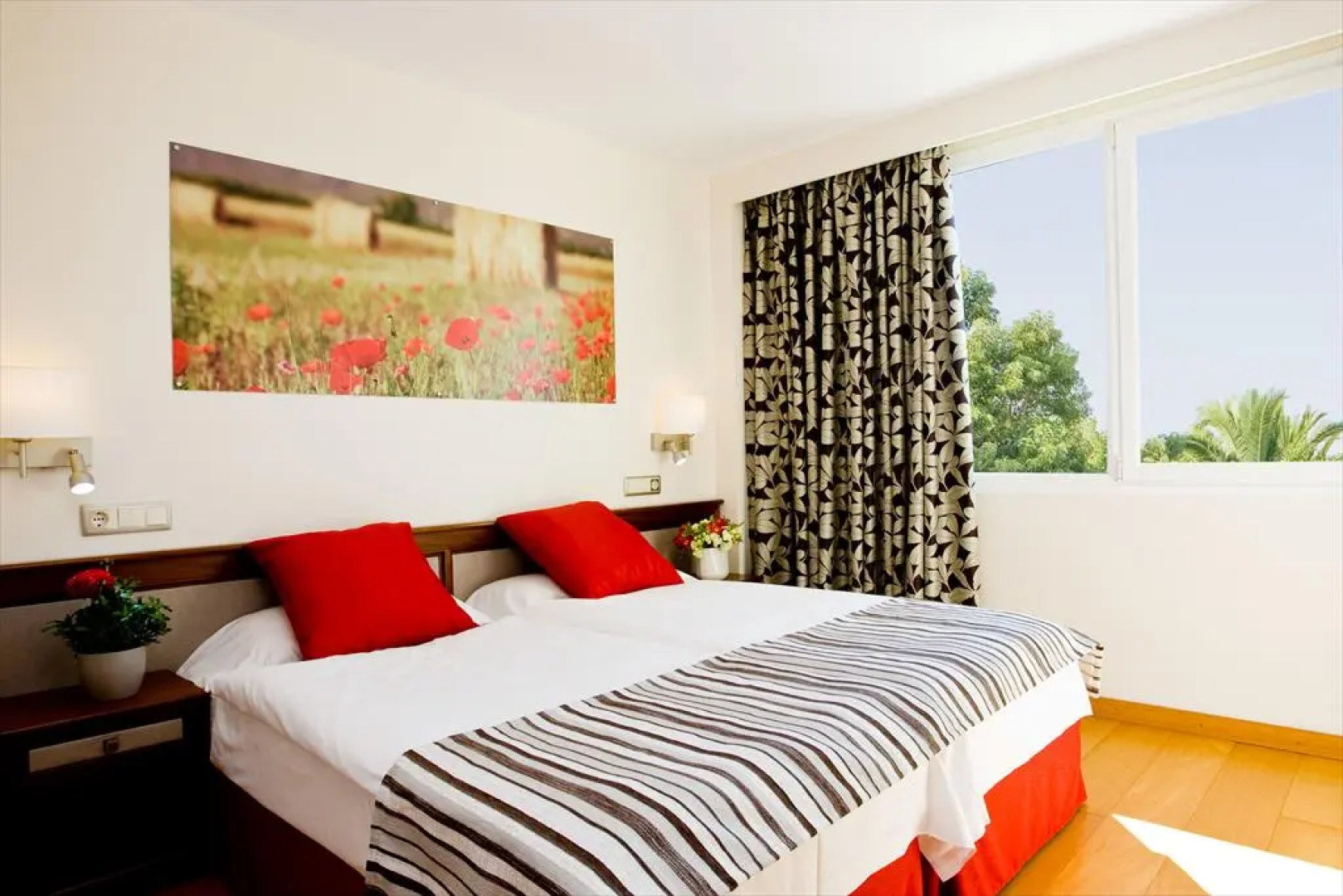 Hotel Ivory Playa Sports & Spa