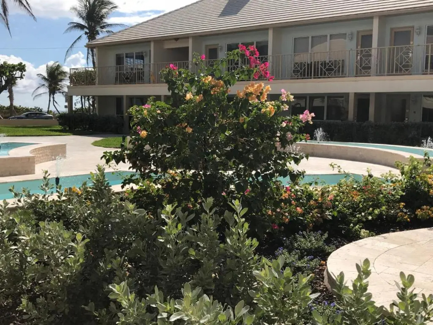 GetAways at Dover House Resort