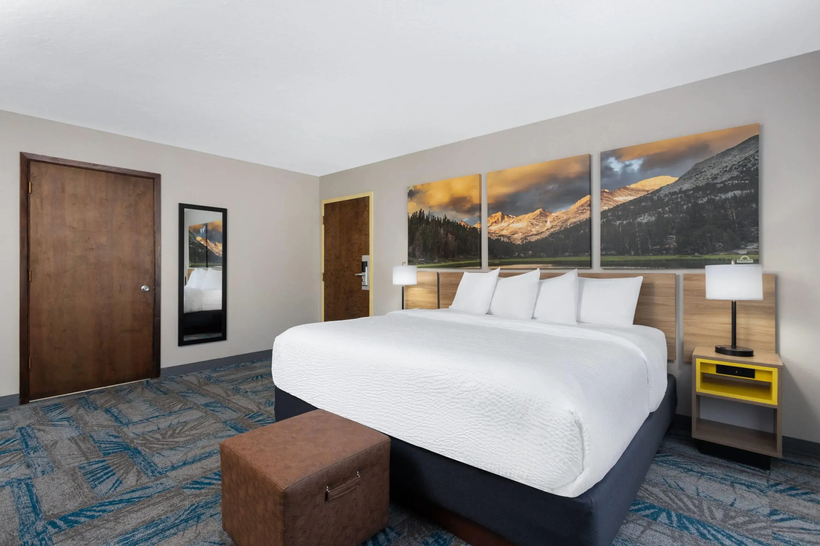 Days Inn and Suites by Wyndham Downtown Missoula-University