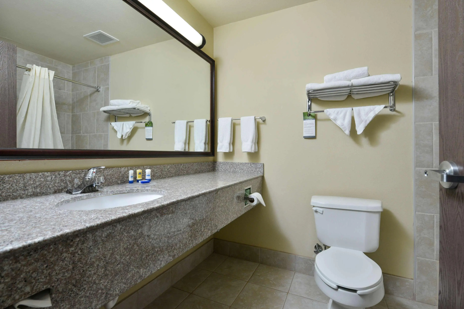 Best Western Plus Burleson Inn & Suites