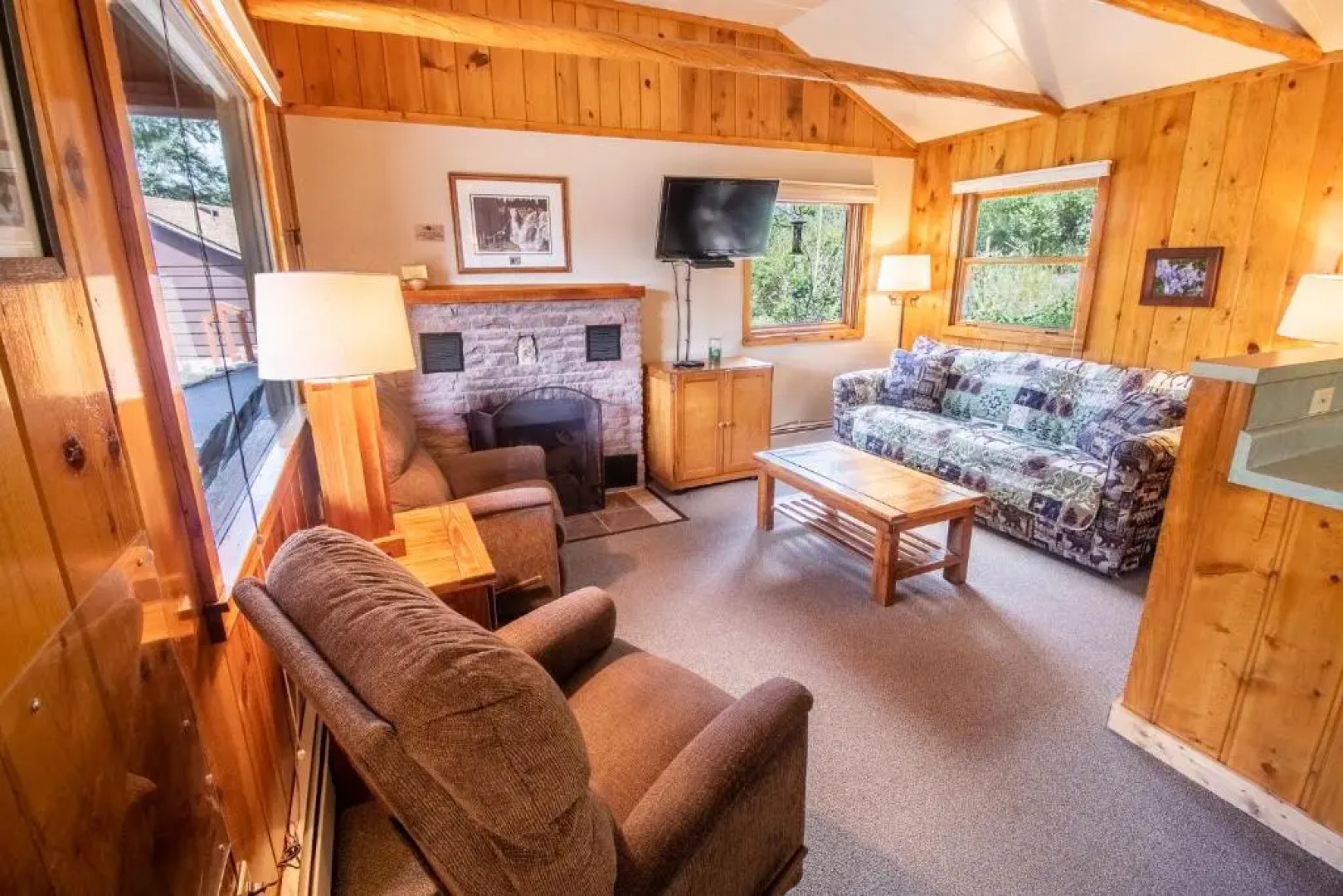 McGregor Mountain Lodge