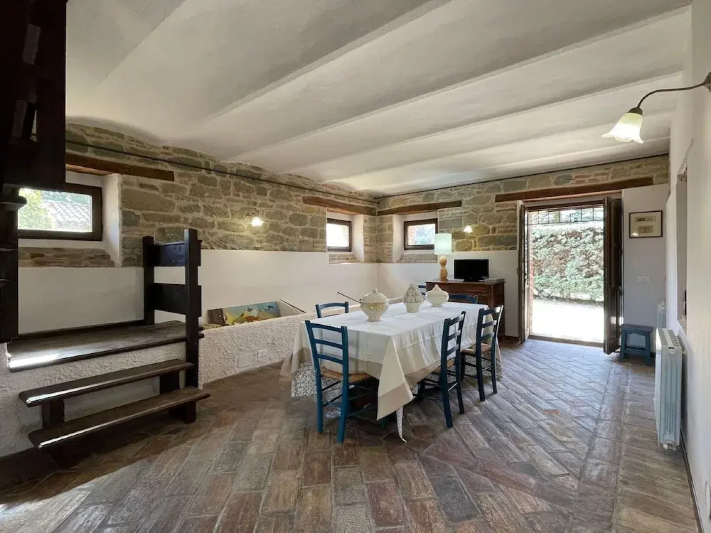 Spacious Holiday Home With Swimming Pool