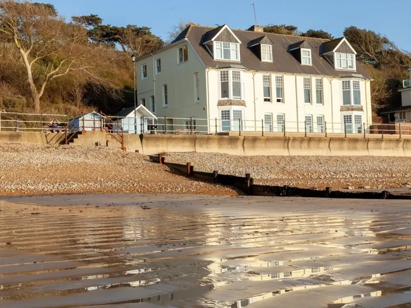 Promenade Apartment at Beach House