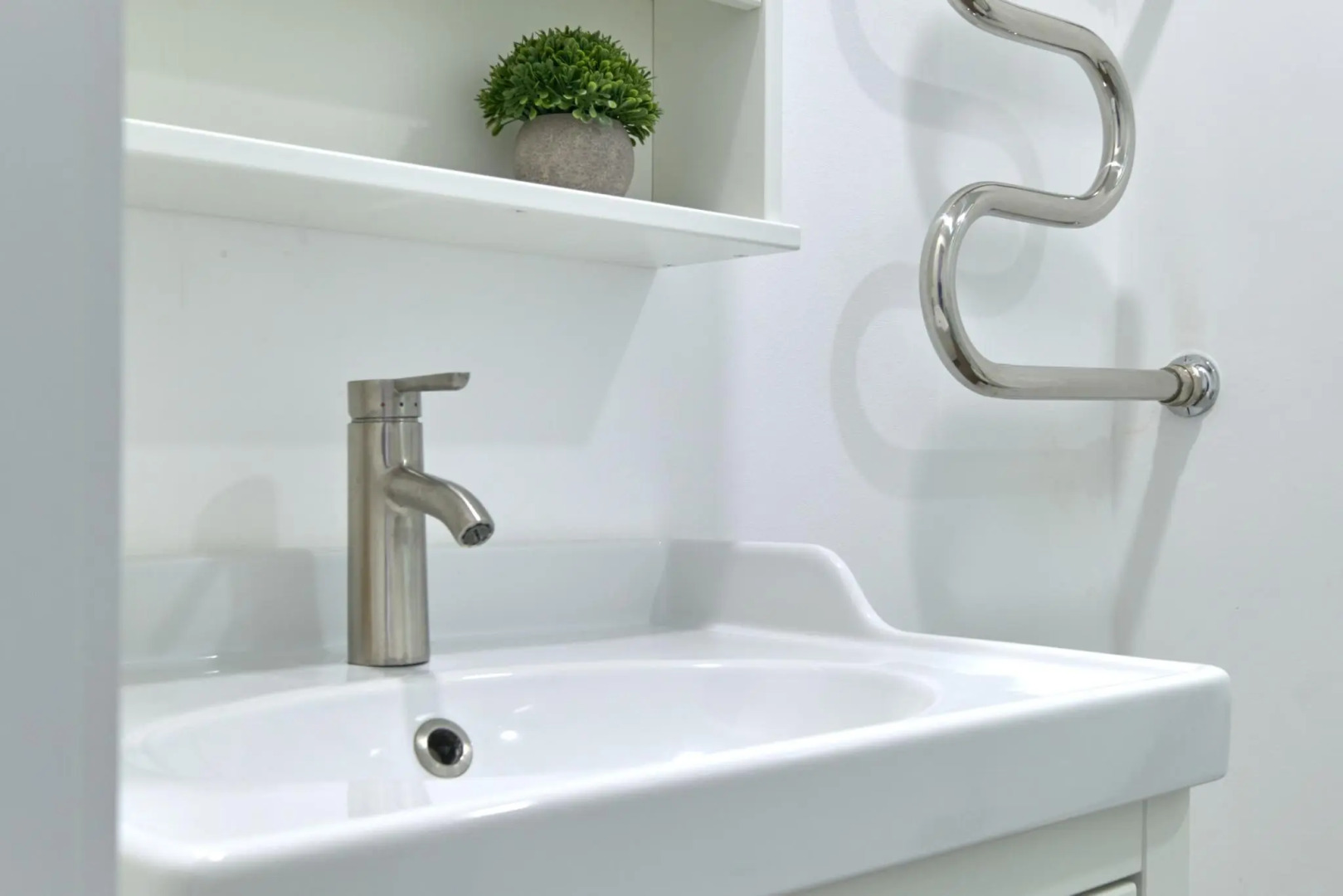 Сутки Томск на улице Савиных