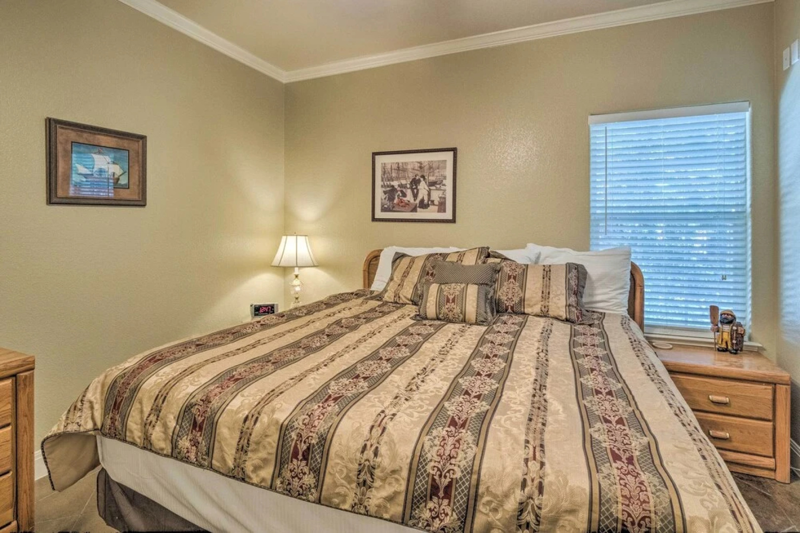 Covered Deck & 2-story Dock: Lake Travis Home!