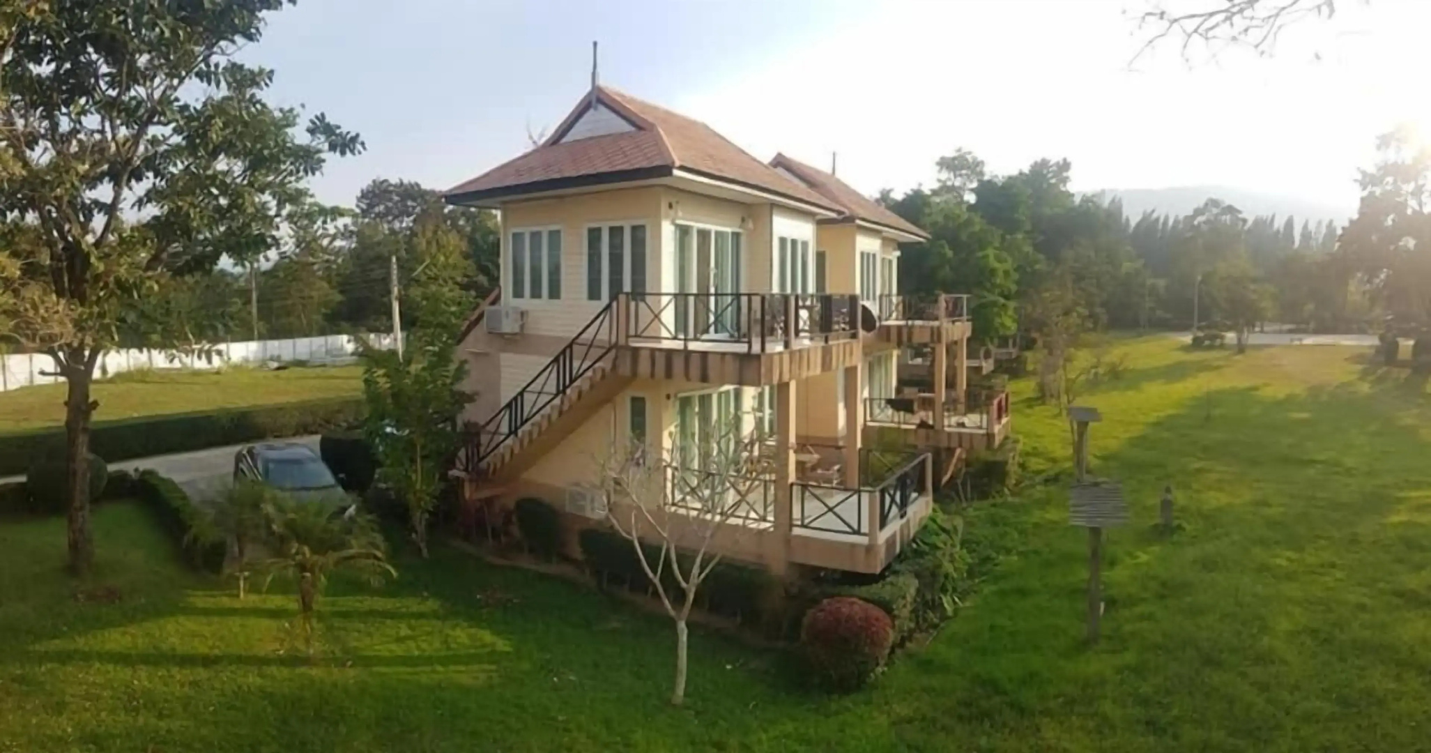 Phutarafah Resort