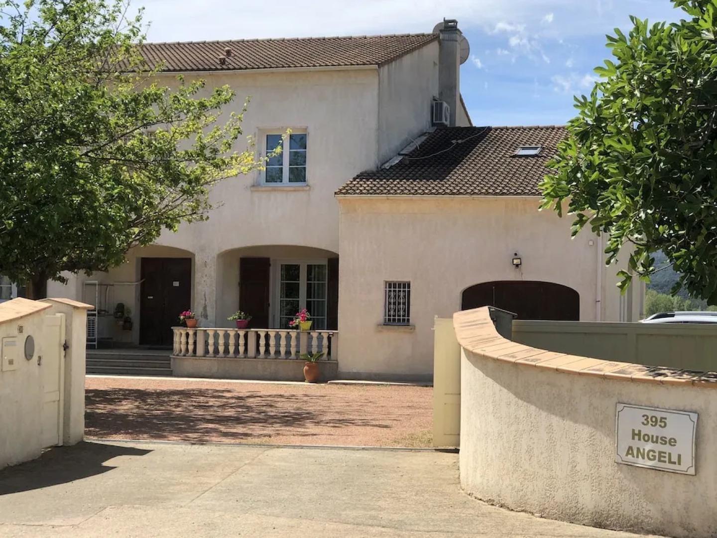 House Angeli
