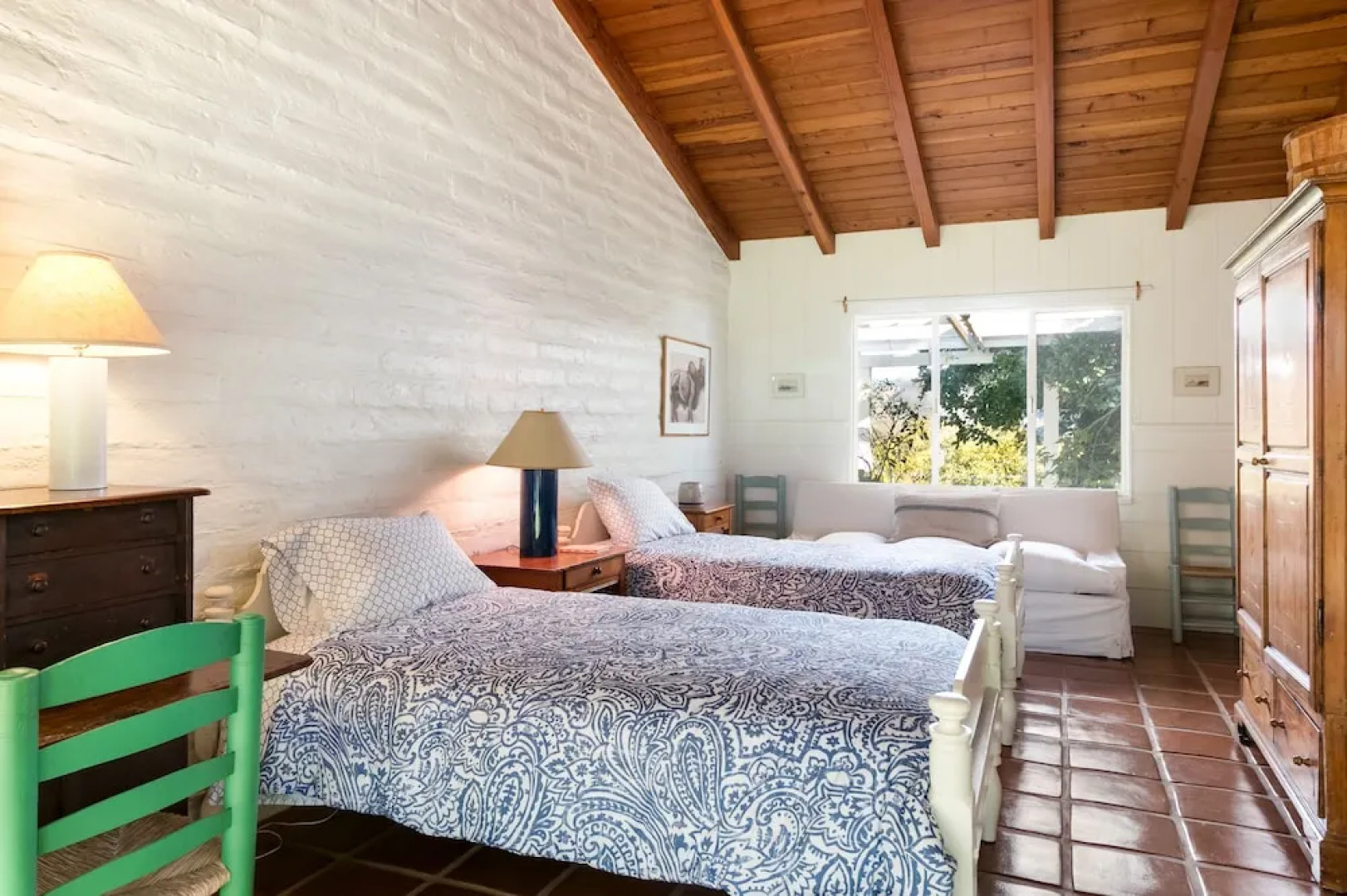 6590 Camino Carreta House by RedAwning