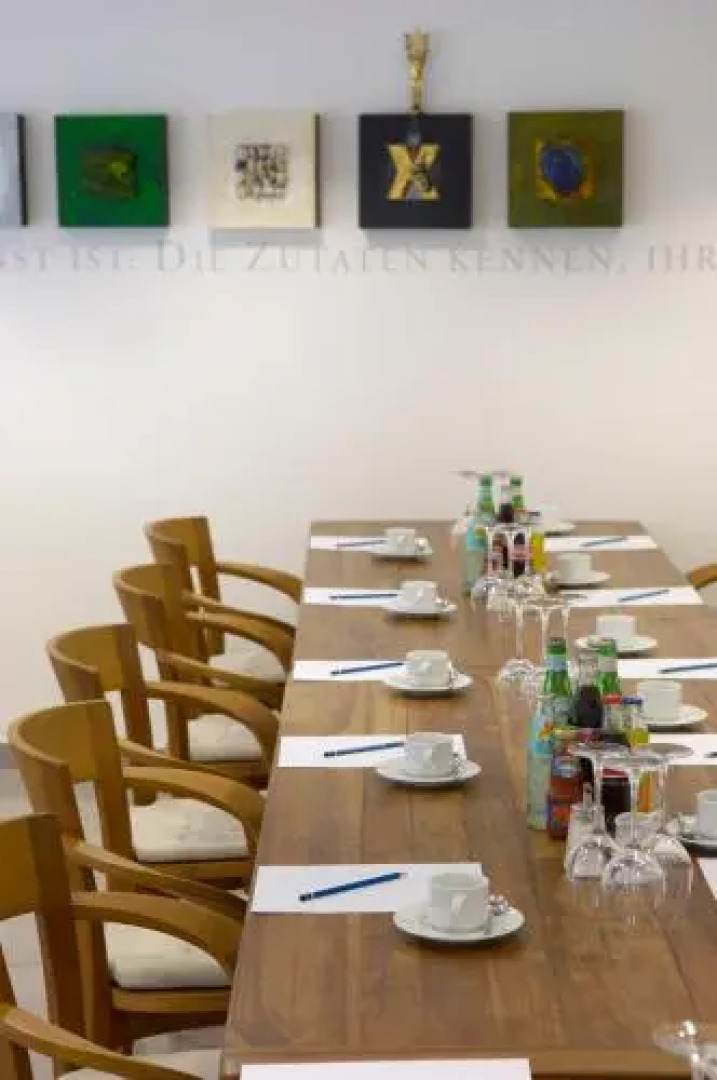 Gasthaus & Hotel "Zum Hirschen"