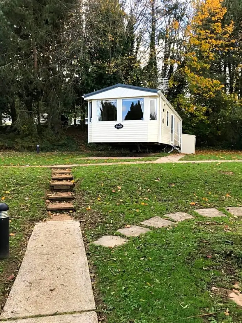 "Rosie" at Lower Hyde, Isle of Wight - Kingsgate 57