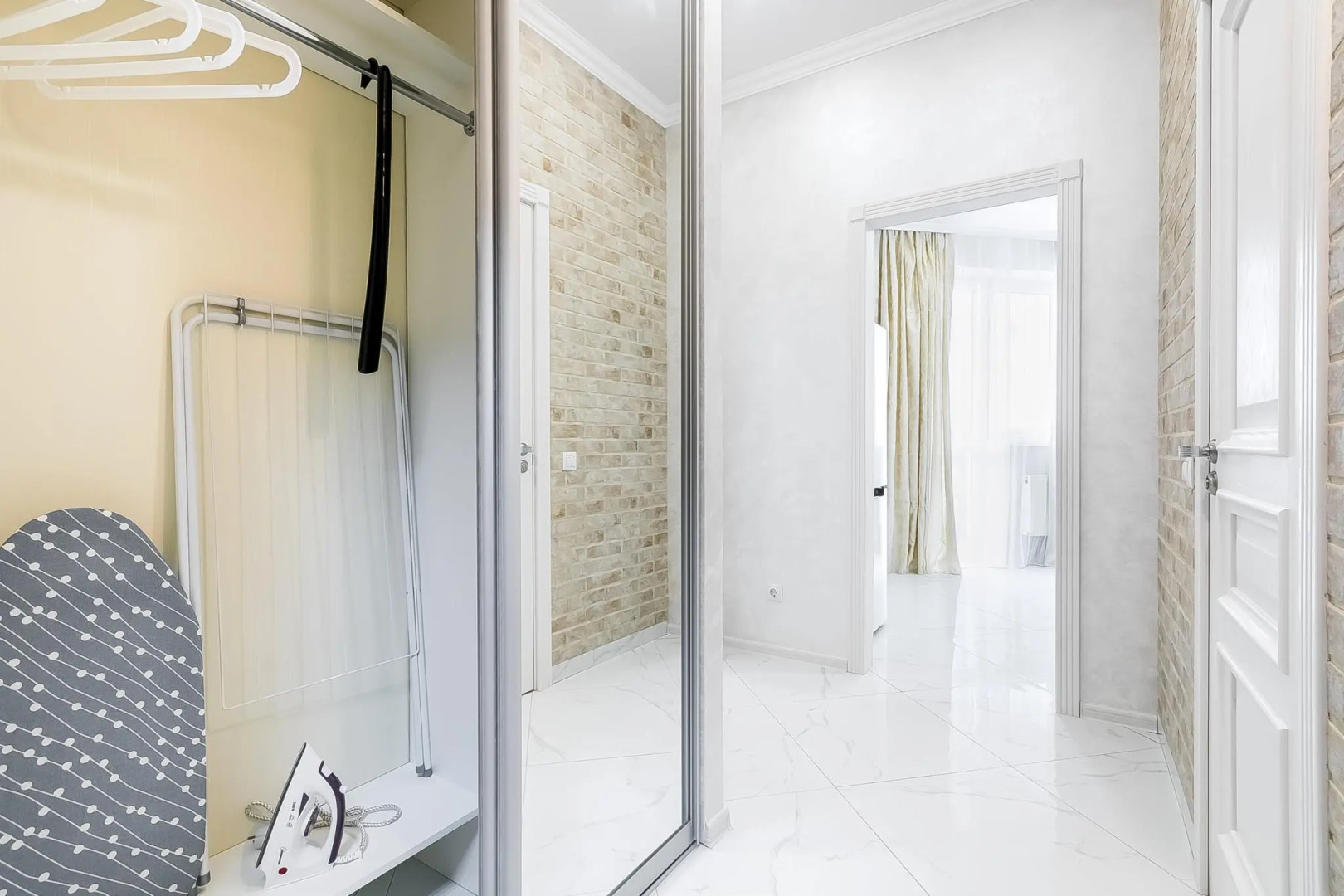 Департ Апарт, ул. Гаражная, д. 156