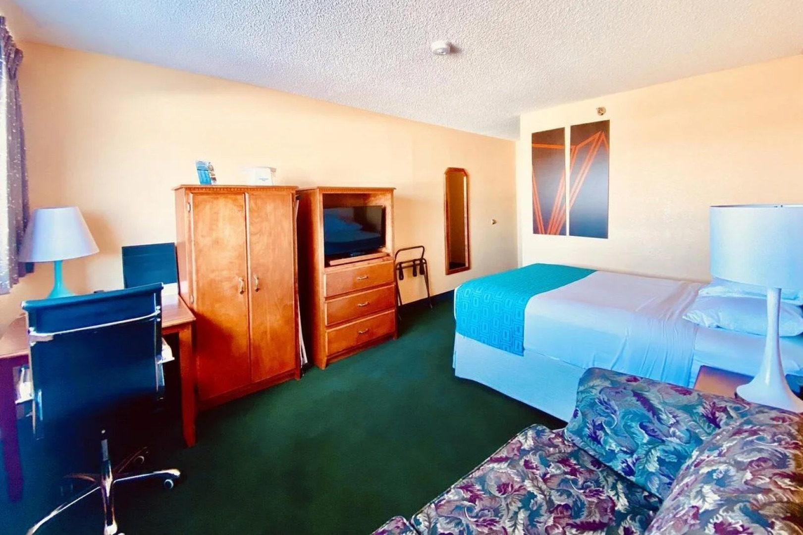 Howard Johnson Denver/West