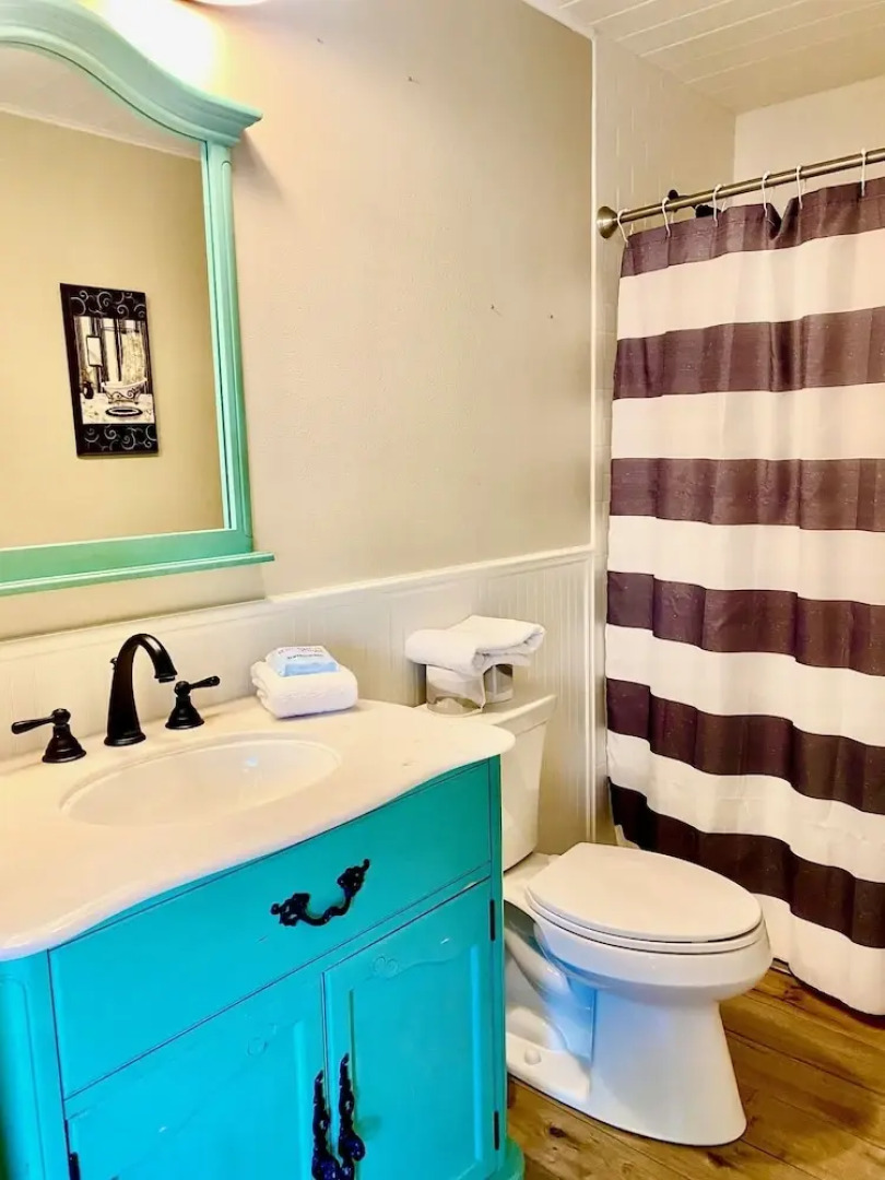 Coast Oaks Cottage 6 1 Bedroom Cottage by RedAwning