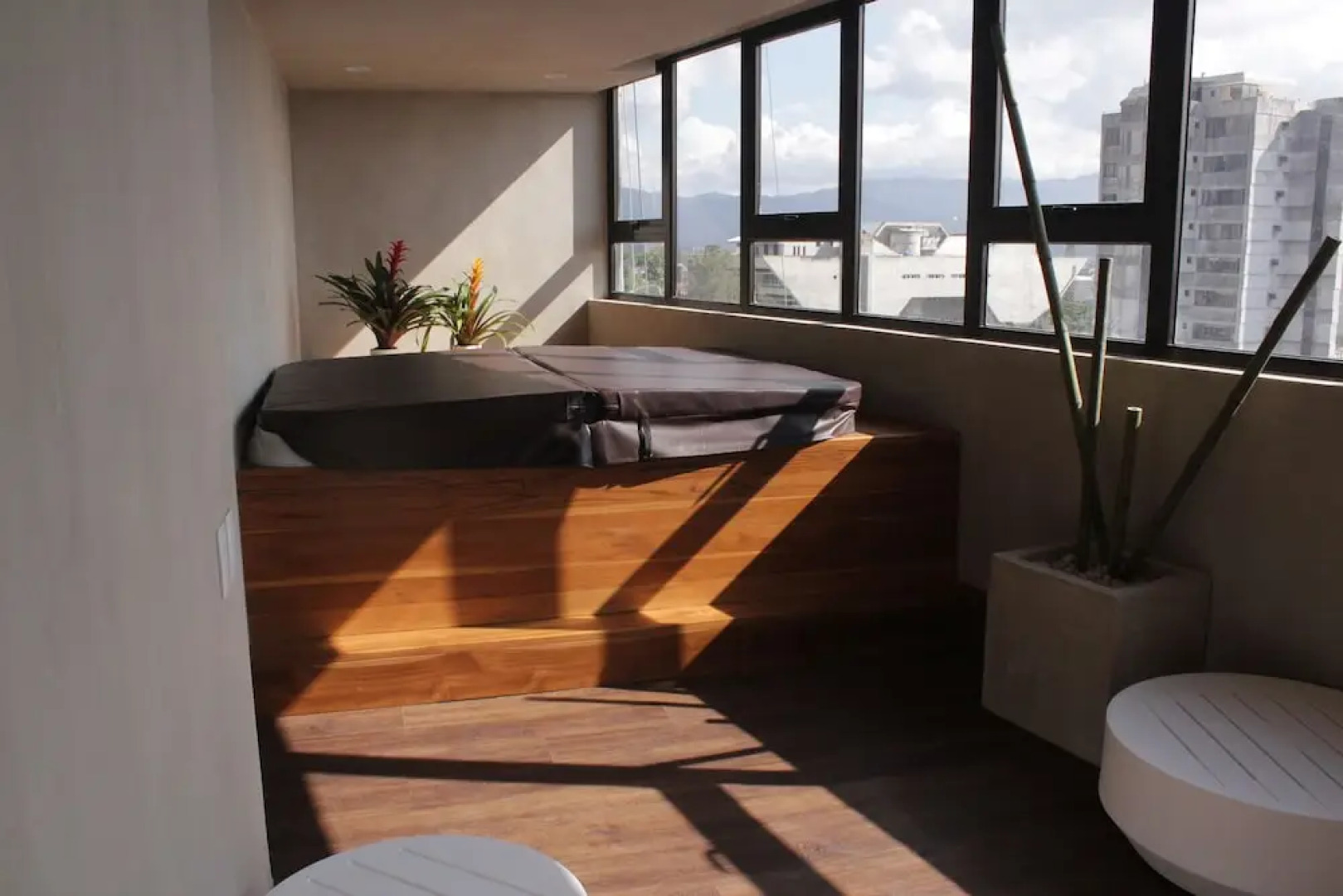 The Train Suites Curridabat