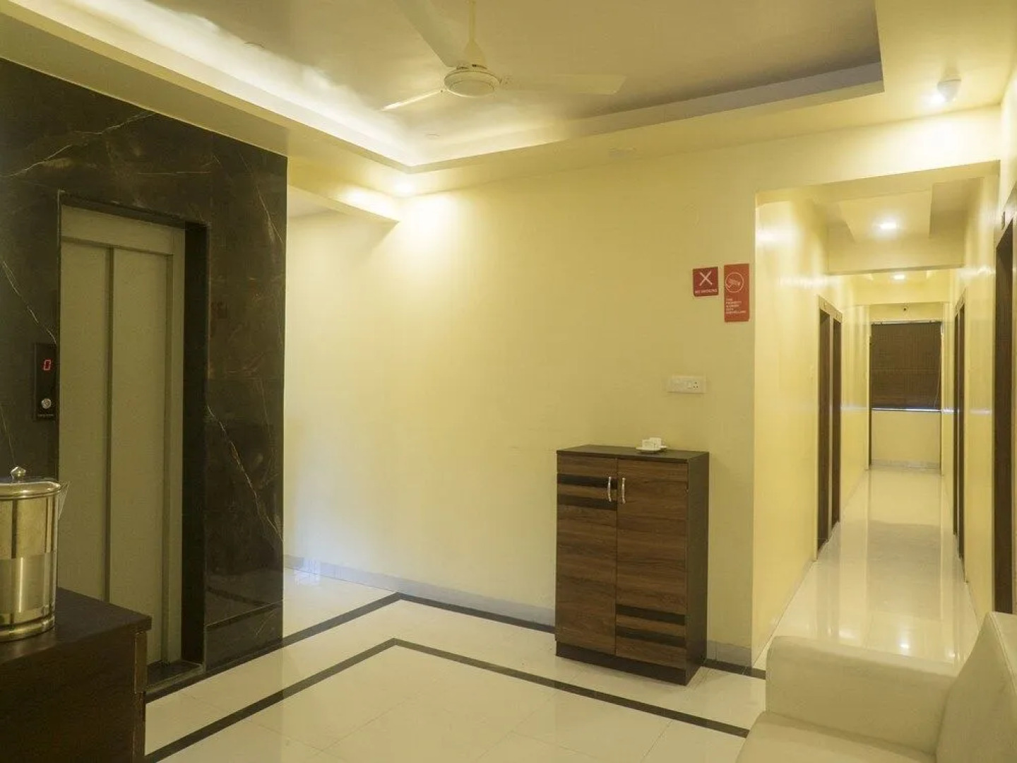 OYO 11597 Aditi Executive