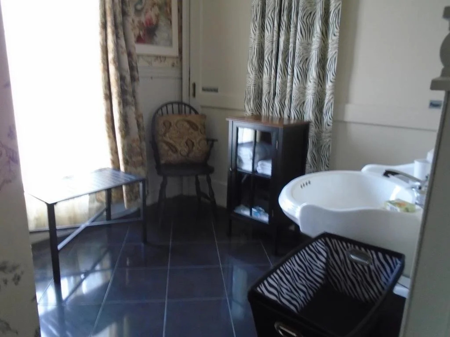 The Breakers Bed and Breakfast