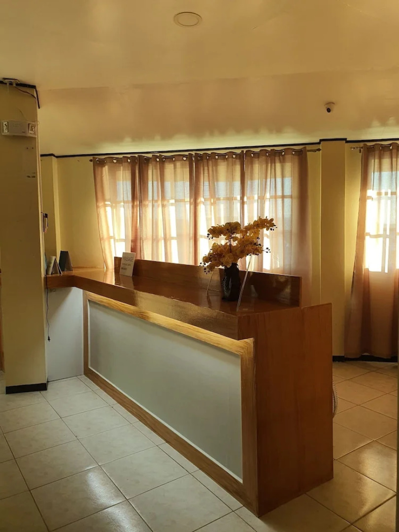 S-E Hotel and Residence