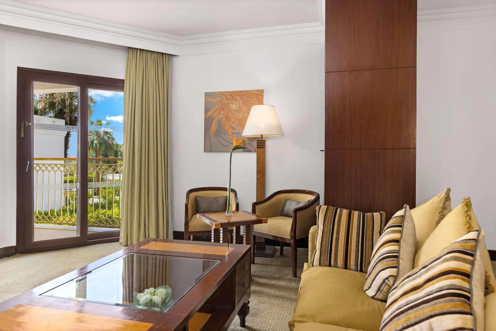 Hilton Luxor Resort & Spa