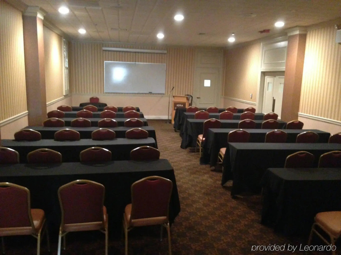 Adria Hotel And Conference Center