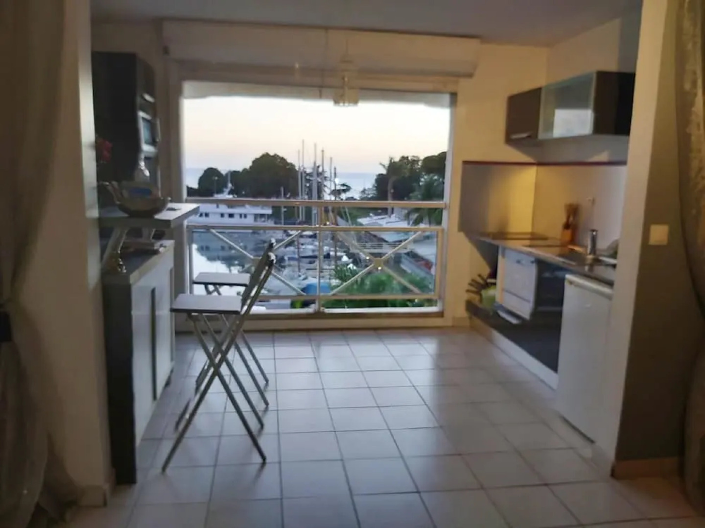 Apartment With one Bedroom in Gourbeyre, With Wonderful sea View and W